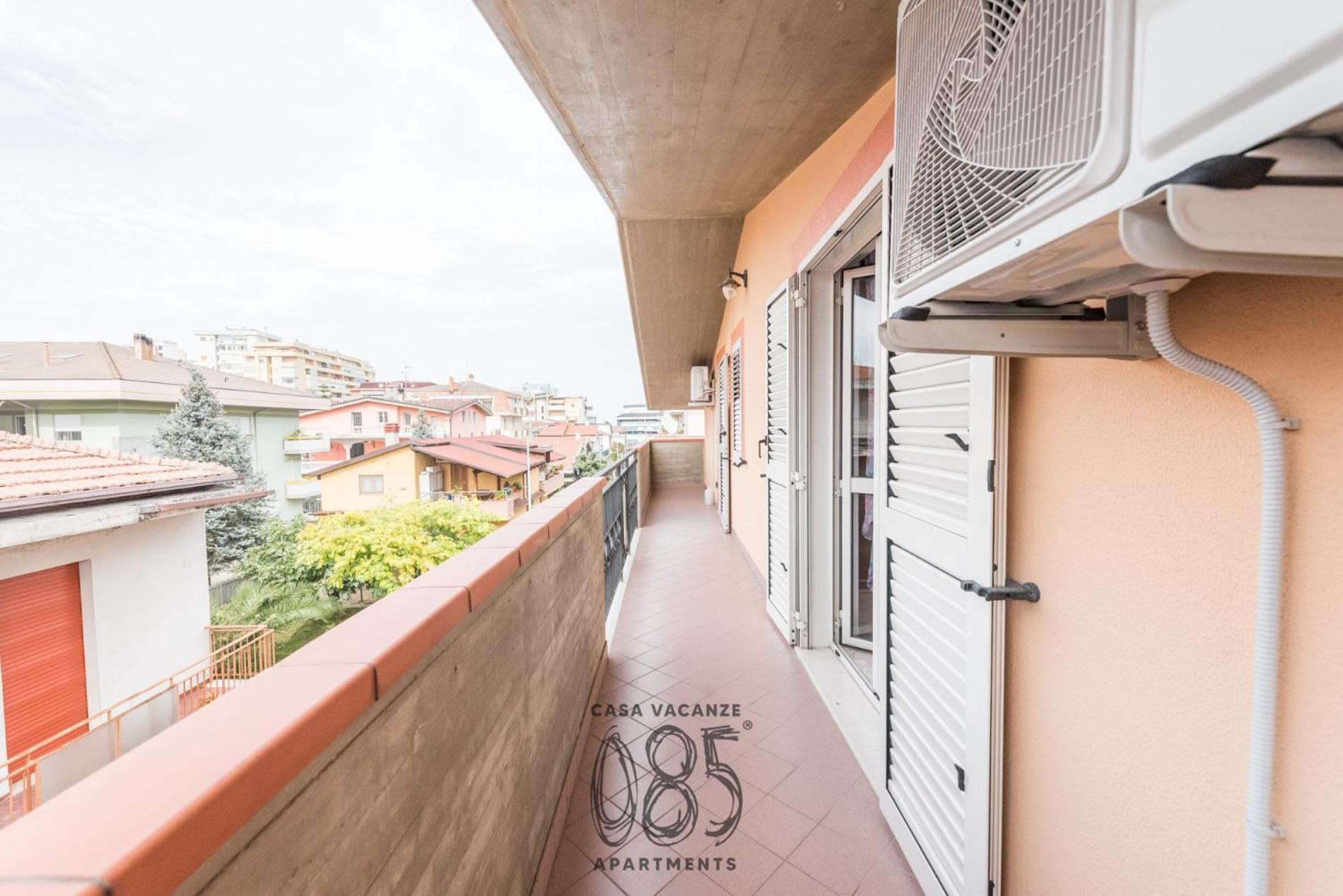 085 Apartments Montesilvano Exterior photo